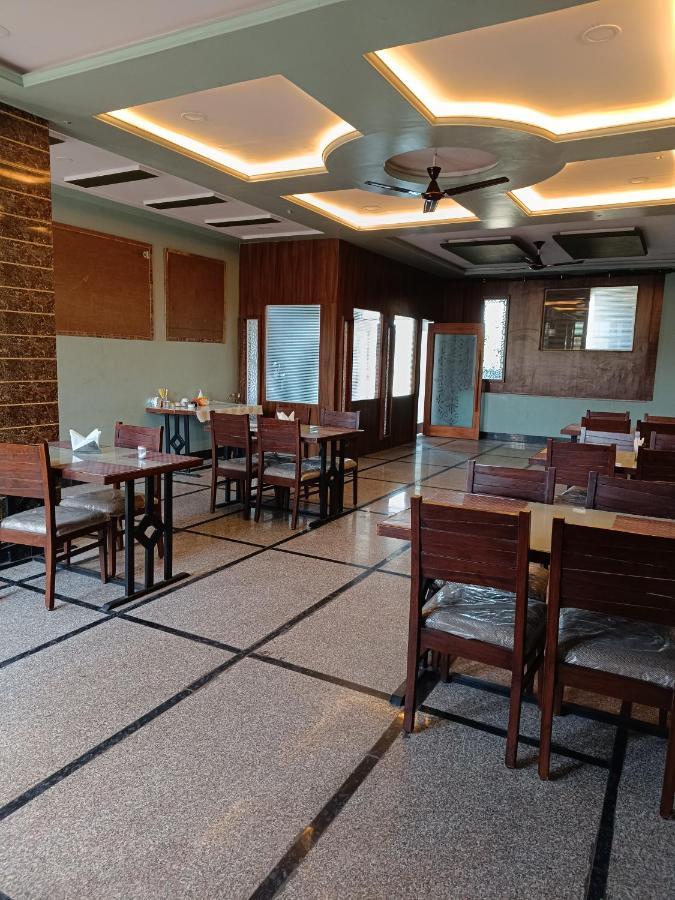 Hotel Laakhan By Ghumo Udaipur Exterior photo